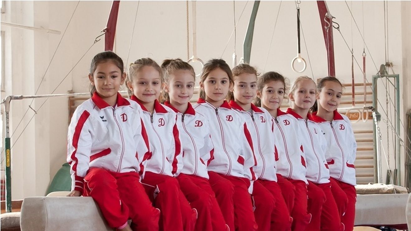  "Țară, țară, vrem campioane" vine la Dinamo, cu Octavian Bellu, Mariana Bitang și Larisa Iordache