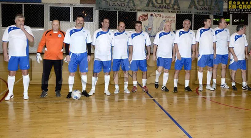 Legendele au coborât în arenă la Hunedoara!