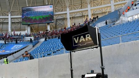 Dezvăluiri de necrezut făcute de un fost arbitru important din România! Cum s-a încercat „cumpărarea” lui: „Mi s-a întâmplat să-mi dispară de la masă arbitrii asistenți!” | EXCLUSIV ProSport Live