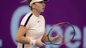 "A negociat special pentru ea!" Dezvăluiri "din interior" ale directorului de imagine al Simonei: cine a ajutat-o pe Halep să semneze cu Nike