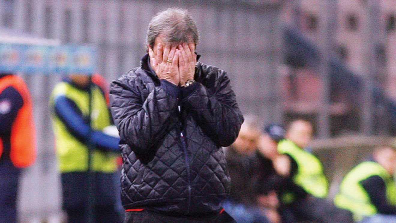 Antrenori sancționați!** Stoichiță, suspendat două etape, Andone doar avertizat!