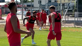 FC Bihor a solicitat FRF să-i amâne meciul cu Steaua, dar s-a lovit de refuz! Orădenii au probleme cu mai mulți jucători. ”Până la urmă, trebuie să fim bărbați”