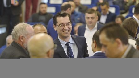 EXCLUSIV | Declarații BOMBĂ‚: "Nu cred că Burleanu va mai candida la șefia FRF!" Ce s-ar pregăti în culise