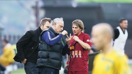 Deac, pe urmele lui Adi Mutu!** Mijlocașul poate ajunge în vară în Italia