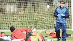 Dușan Uhrin advertising