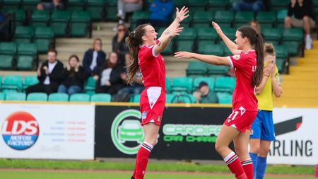 A marcat 97 de goluri de la transferul din 2021, dar nu a renunțat la job-ul de gardian în pușcărie | VIDEO