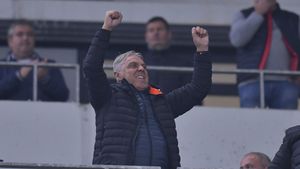 Sorin Cârțu îi distruge pe fotbaliștii lui Costel Gâlcă. Fără milă pentru vedetele Universității Craiova, umilite de Maribor în Europa