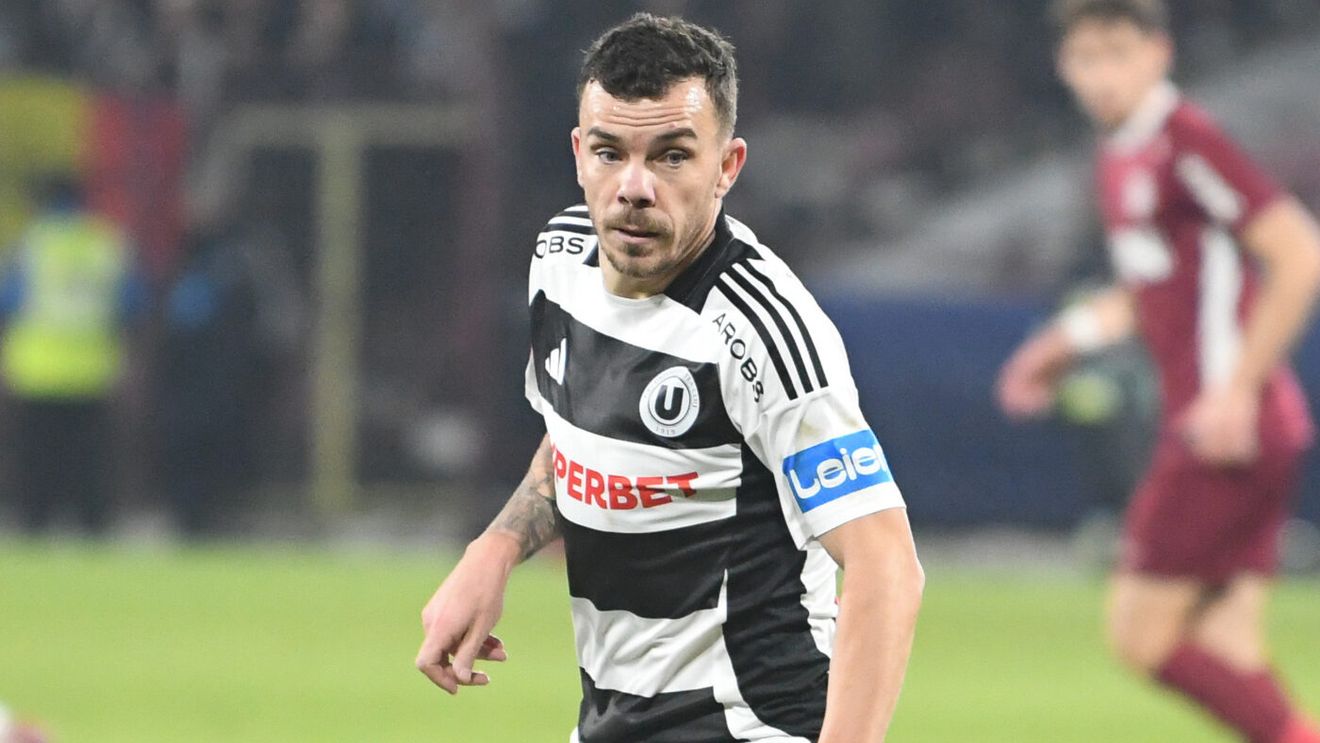 Scandal la U Cluj cu Rapid! Dan Nistor a plecat furios la vestiare după ce a fost schimbat în prima repriză de Bergodi