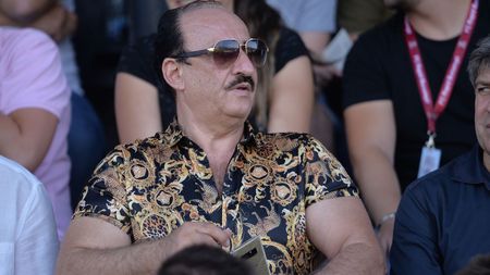 Fostul patron al Rapidului, implicat într-un uriaș scandal amoros: nevasta milionarului ar fi bătut-o pe amanta acestuia!