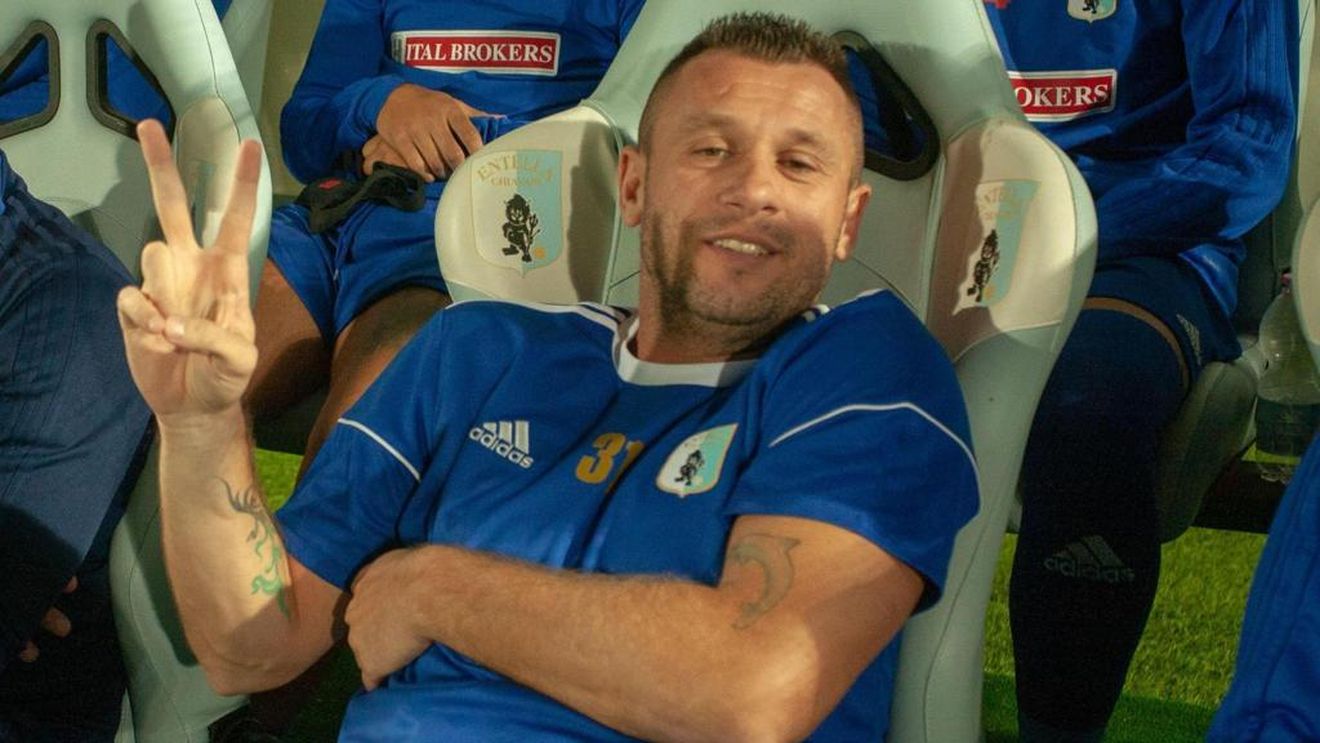 Cassano s-a retras din fotbal, a treia oară :) Scrisoarea de adio anunță decizia definitivă
