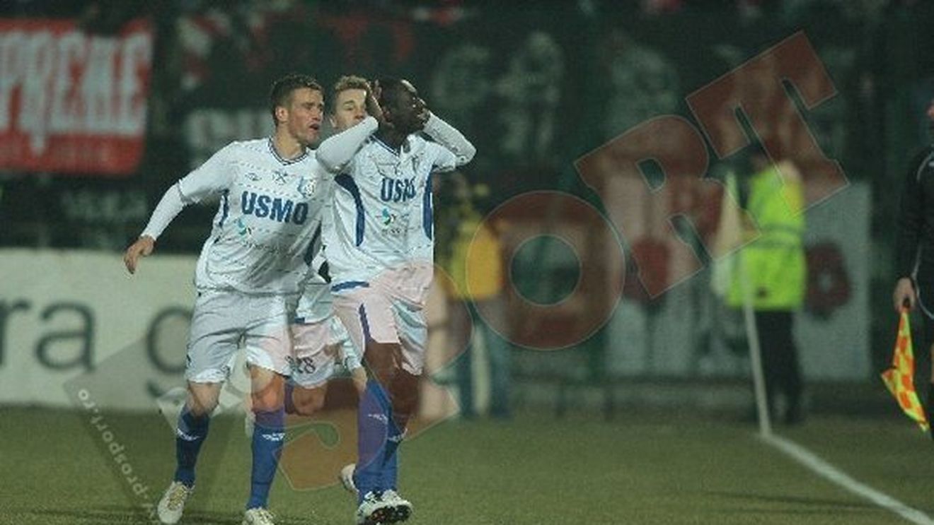 Nimeni nu a fost mulțumit de arbitraj:** "Nu a fost 'roșu' la Voiculeț, Kone trebuia eliminat!"