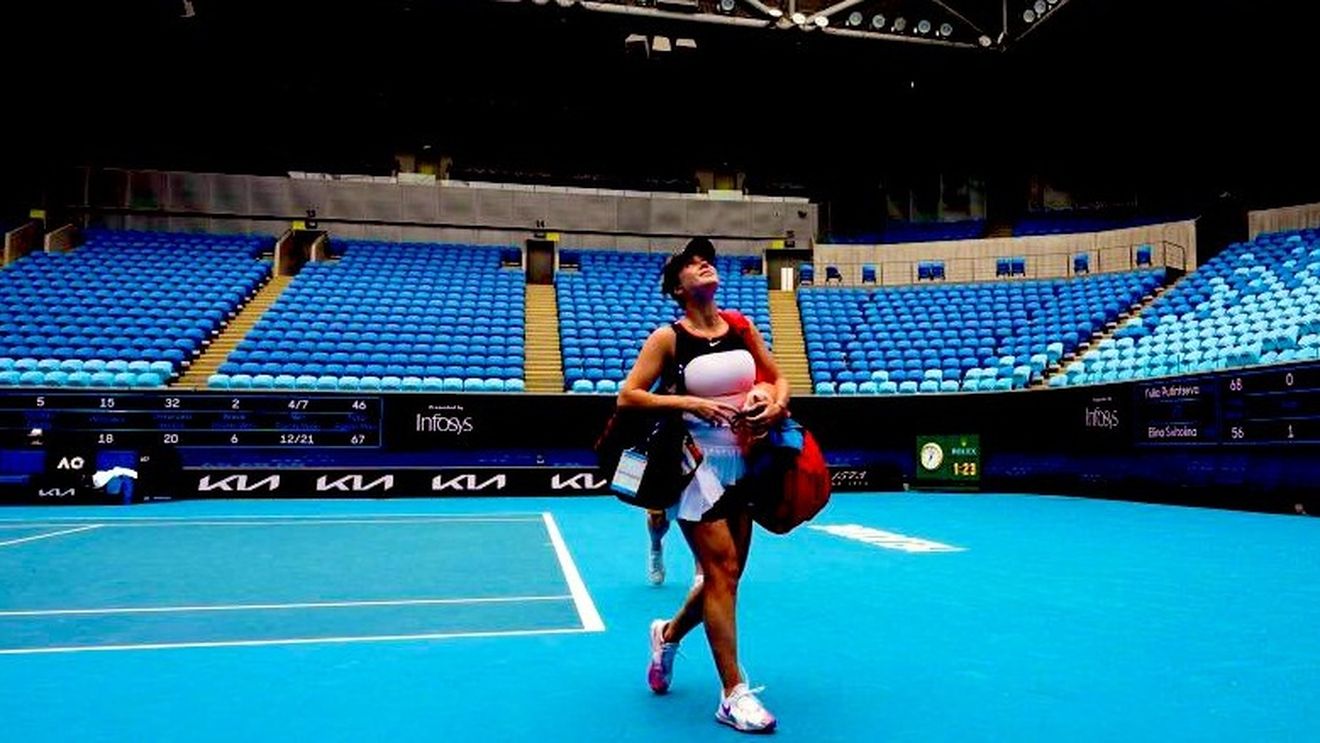 „Măcel" la Australian Open! Elina Svitolina pierde și ea în optimi, iar Ashleigh Barty are drum liber spre finală