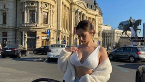 Ioana arată demențial! Soția lui Florinel Coman a născut în urmă cu trei luni, dar continuă să pozeze sexy | GALERIE FOTO