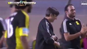 GOOOL Sânmărtean! VIDEO: Mijlocașul lui Al Ittihad a înscris superb în victoria cu 5-0 în fața lui Hajer