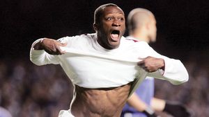 Yssouf Kone: „Visez la Premier League!"