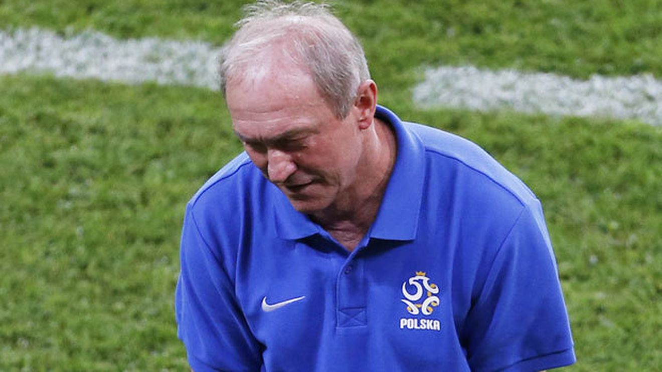 Prima victimă de la EURO 2012!** Smuda pleacă de la conducerea naționalei Poloniei
