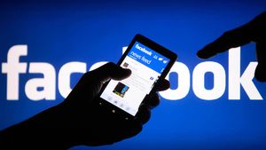 Facebook a "căzut". Anunțul unui oficial al rețelei de socializare