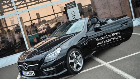 Mercedes-Benz lansează în București noile modele CLA și Clasa E în cadrul Roadshow-ului "Wild Beauties"