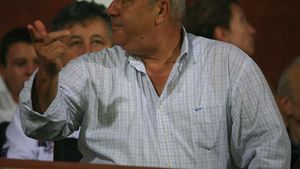 Penescu: "Dacă nu venea criza, Rapidul era al lui Taher!"