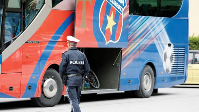 7 păgubiți în Austria!**Steliștii așteaptă să se rezolve problema banilor furați de menajerele de la hotel