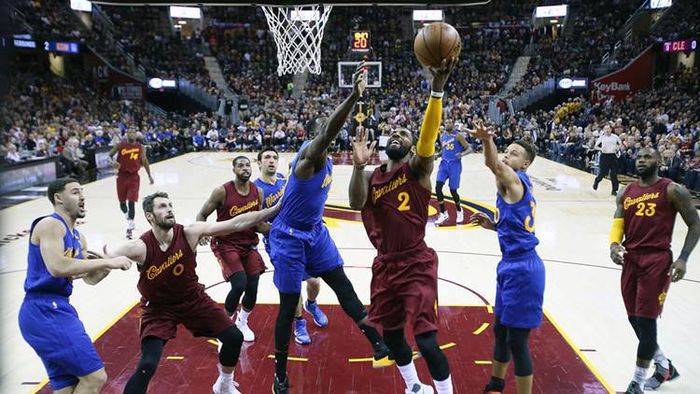 Tensiune, dramatism, controversă! Cleveland Cavaliers - Golden State Warriors 109-108, în reeditarea finalei NBA de anul trecut