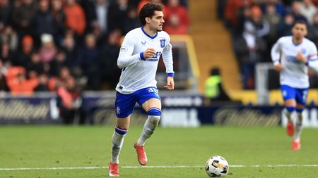 Gigi Becali a negociat cu Gică Hagi transferul lui Ianis Hagi la FCSB: „3.000.000 de euro şi eu nu am voie să-l schimb”