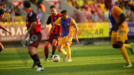 Petrolul speră la grupele Europa League. Mutu: "Avem alt spirit față de sezonul trecut și se va vedea și în campionat"