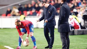 Dovada că Reghecampf nu și-a făcut temele!** Tehnicianul și "Lollipop" s-au lăudat că au 'citit' Ajax, realitatea i-a contrazis. FOTO - Gafa impardonabilă a staff-ului Stelei