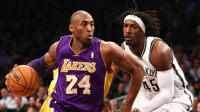 Legendarul jucător al lui Dinamo l-a dat pe spate! Fostul internațional român era la același nivel cu vedeta mondială care avea milioane de fani: „Îl compar oricând cu Kobe Bryant!” | VIDEO EXCLUSIV DINAMO