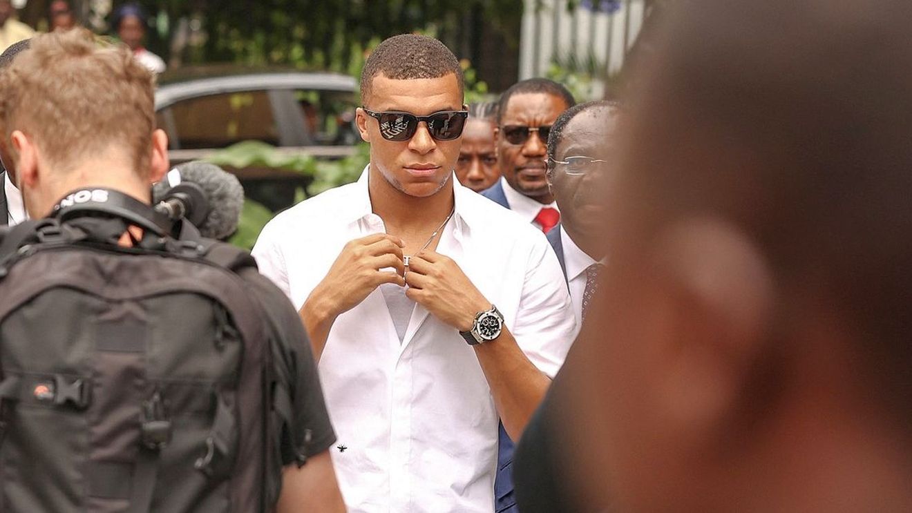 Răsturnare de situație în cazul transferului lui Kylian Mbappe! PSG a primit un telefon de la miliardarul Todd Boehly