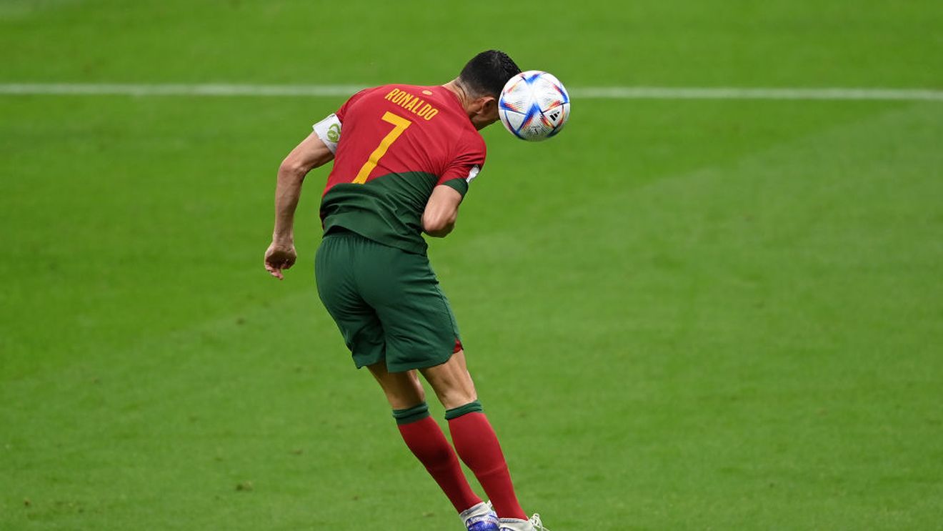 Tehnologie de înalt nivel la Mondialul din Qatar: motivul incredibil pentru care mingile sunt încărcate precum un smartphone, la curent electric | FOTO