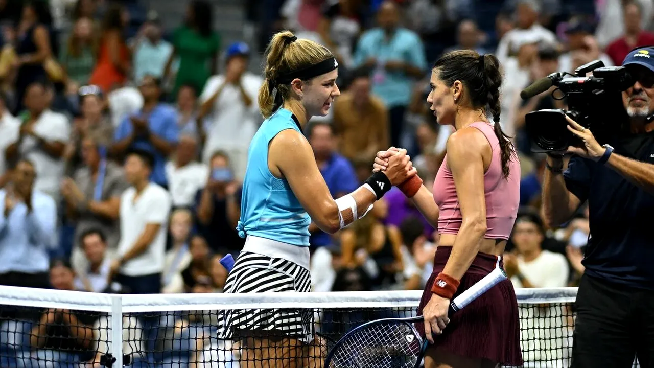 Suspiciuni la adresa Karolinei Muchova după meciul cu Sorana Cîrstea de la US Open! Jelena Dokic, consternată de ce a făcut cehoaica la vestiar, când a mers să își schimbe tricoul | FOTO