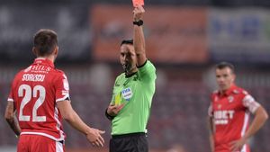 Cum explică Deian Sorescu eliminarea stupidă din meciul cu Voluntari: "Nu am cerut nimic"