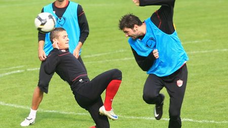 Poliția a "spart" petrecerea dinamoviștilor