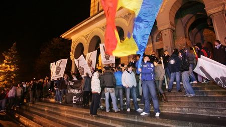 Eroii nu mor niciodată!