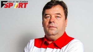 INTERVIU | "Peste tot în vestiar, și pe jos, și pe pereți, era sânge de la gura mea!". Prima parte a dezvăluirilor lui Lică Movilă. "L-a chemat Valentin Ceaușescu pe Iovan la el, sus, la oficială, și i-a zis să iasă toți de pe teren, că le aduce el Cupa" | #România100