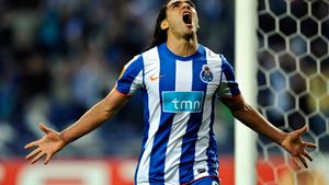 Falcao l-a depășit pe Klinsmann** și a devenit cel mai bun marcator într-un sezon de EL