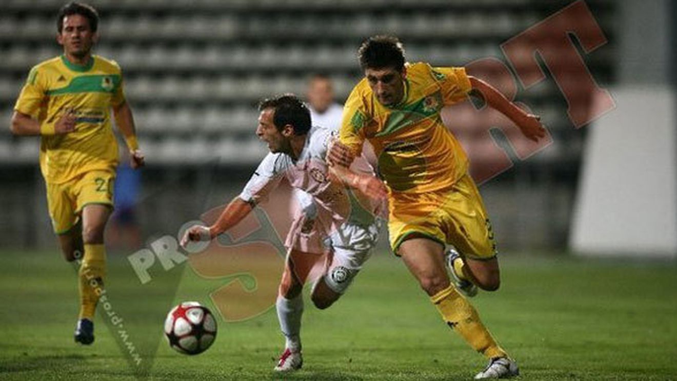 "Noi am jucat pe o primă nesimțită, nu o spun că se sparge televizorul,  iar Unirea pe o bere! Am 14 nesimțiți"