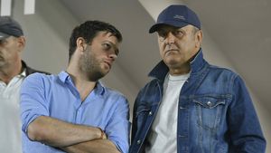 Ruptura dintre Dan Şucu şi Victor Angelescu: de ce nu se mai înțeleg cei doi acționari ai Rapidului! Gestul care l-a dezamăgit pe patronul Mobexpert