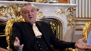 Gigi Becali, ironizat după ce a spus că se bate cu Petrolul pentru play-off. „FCSB este sezonul ăsta cum a fost Dinamo anul trecut! Toată lumea vrea să joace cu ei!”