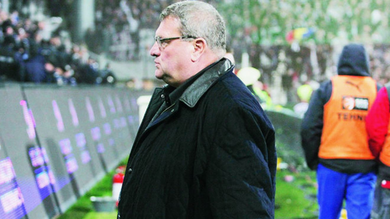 "Mai bine nu luăm titlul decât să apară astfel de greșeli!"** Beto, băgat în ședință de Mureșan