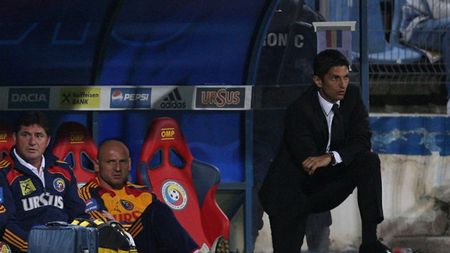 Lucescu Jr: "Mutu nu e jucătorul meu, e al altui club!" **Vezi ce spune Răzvan despre retragerea lui Chivu