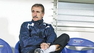 Craiova e în "B", dar n-are antrenor