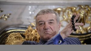Becali, atac frontal la George Maior, după dezvăluirile lui Dinu: "Milițienii se apară între ei! Vezi, dacă ești dinamovist..."