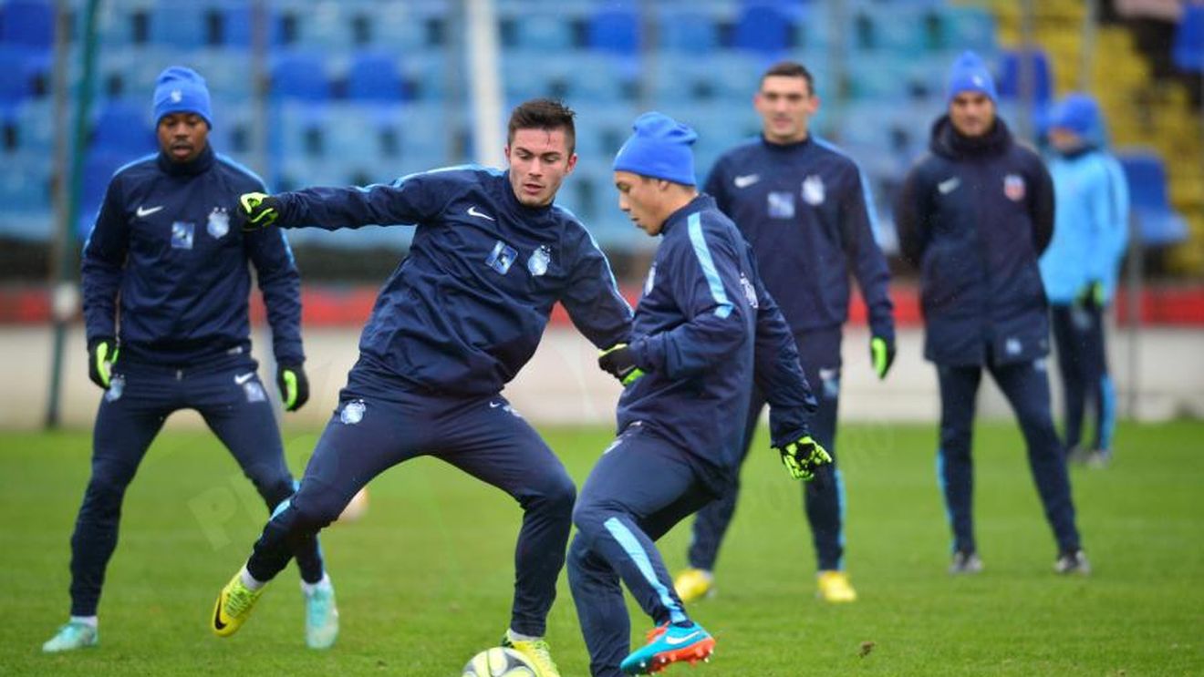 FOTO | Gâlcă nu are probleme de lot, Rusescu a arătat multă "poftă" de joc la antrenamentul Stelei. Echipa probabilă pentru meciul cu Dinamo Kiev