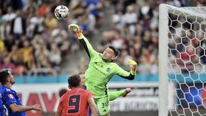 Scandal uriaș la FC U Craiova după dezvăluirile ProSport! Robert Popa, acuzații grave la adresa lui Adrian Mititelu Jr.. „M-a amenințat ca un cămătar! Nu mai am cum să merg la antrenamente!”