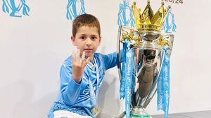 „Messi de Moldova”. Cristi Oprea a semnat cu Manchester City la numai 8 ani şi a fost prezentat ca un superstar