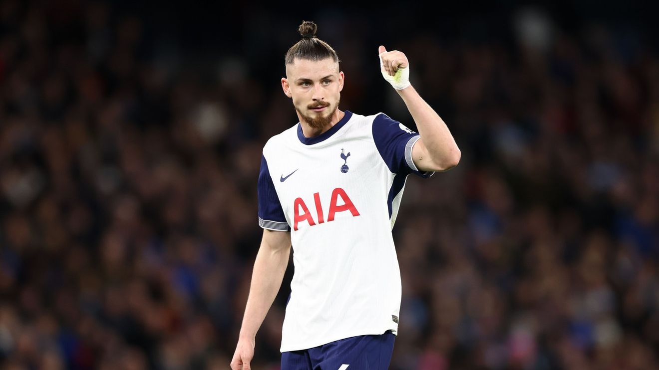 Unul dintre cei mai mari dușmani ai lui Radu Drăgușin i-a cerut iertare după meciul cu City. Gest fără precedent