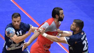 Dinamo București a spulberat Constanța și este la 60 de minute distanță de titlu! Amine Bannour a făcut o partidă fabuloasă