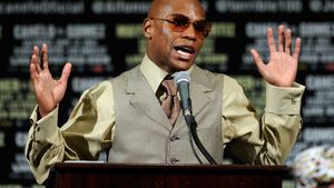 Floyd Mayweather revine în ring! Unde și când va avea loc lupta